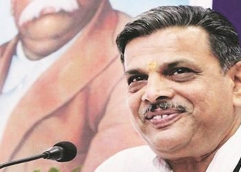 سنگھ لوجہاد پر قانون بنانے والوں کے ساتھ : ہوسبولے