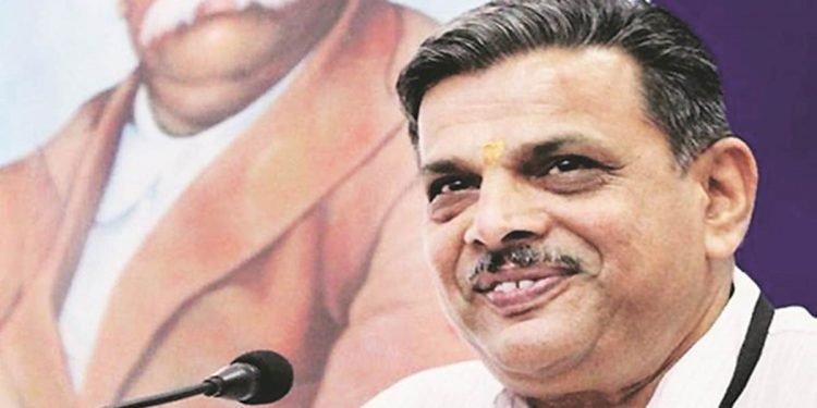 سنگھ لوجہاد پر قانون بنانے والوں کے ساتھ : ہوسبولے