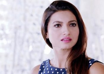 گوہر خاں پر کووڈ 19-کی خلاف ورزی کرنے پر لگی پابندی ختم !