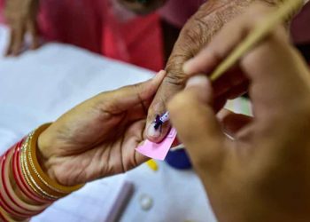 آسام میں بی جے پی کااشتہار ،8 اخباروں کو نوٹس
