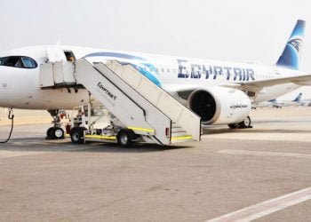 قاہرہ : مصر نے اسرائیل کے لیے فضائی سروس بحال کرنے پر غور شروع کر دیا  ہے۔