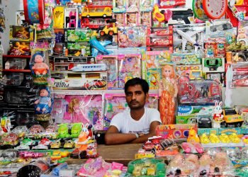 تاجروں کی ہولی بے رنگ ہوئی ، 100 کروڑ روپیہ کے نقصان کاامکان