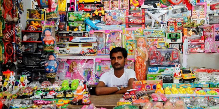 تاجروں کی ہولی بے رنگ ہوئی ، 100 کروڑ روپیہ کے نقصان کاامکان