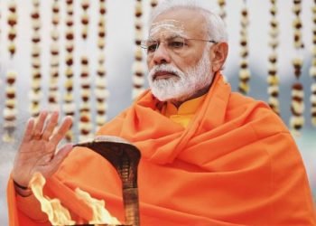 مودی کی شان میں قصیدے ہندوقوم پرستی کا اظہار