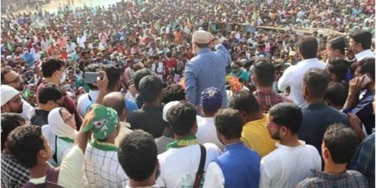 اویسی پر جوش مسلم نوجوانوں کے ہیرو کیوں ہیں