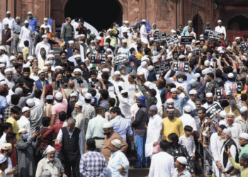 وسیم رضوی کے خلاف دہلی میں مظاہرہ،این ایس اے لگانے کی مانگ