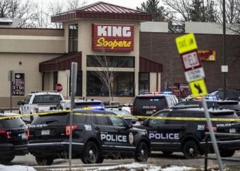 امریکہ میں شاپنگ اسٹور میں فائرنگ، 10 افراد ہلاک