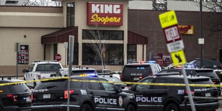 امریکہ میں شاپنگ اسٹور میں فائرنگ، 10 افراد ہلاک