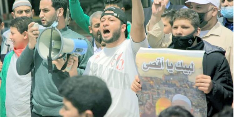 بیت المقدس میں کشیدگی برقرار ،غزہ میں جنگ