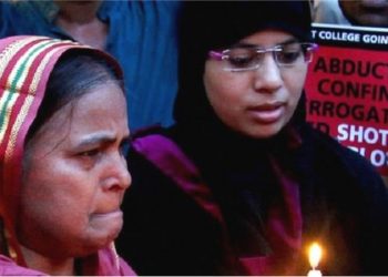 انکاؤنٹر کیس :ملزمان کی رہائی کو چیلنج کریں گی عشرت جہاں کی ماں