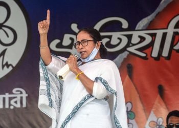 ممتا بنرجی کیا ہندو مسلم سیاست کے جال میں پھنس گئی ہیں؟