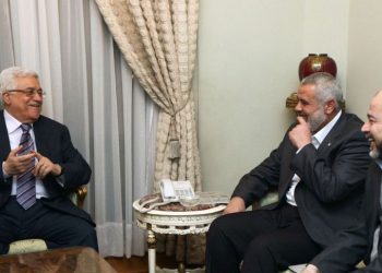 فلسطینی صدر محمود عباس اور حماس رہنما اسماعیل ہنیہ میں ٹیلی فون پر بات چیت