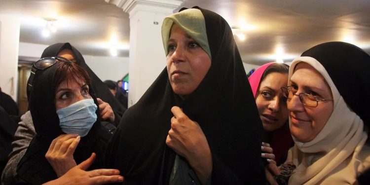 ایران کے سابق صدر ہاشمی رفسنجانی کی بیٹی کا آئندہ انتخابات کے بائیکاٹ کا اعلان