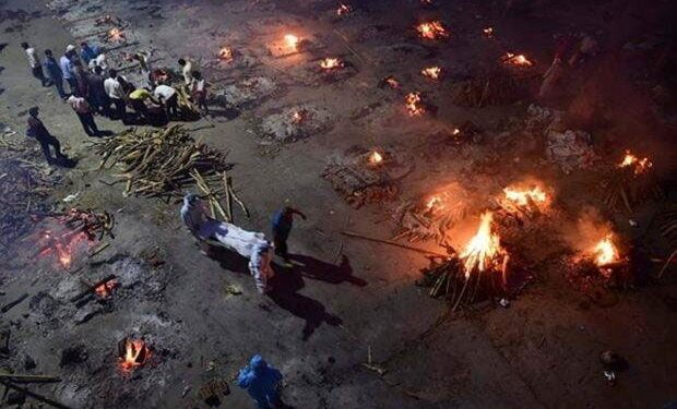 آگرہ میں ہاہاکار!شمشان گھاٹوں میں تین دن کی ویٹنگ