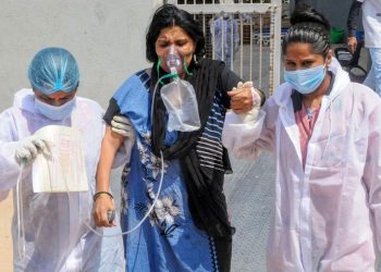 کورونا کے آگے پورا سسٹم فیل