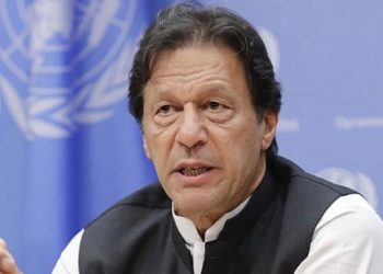 کورونا ہاہا کارکی چیخیں سرحد پار بھی سنائی دیں، پاکستان نے دعا کیلئے اٹھائے ہاتھ