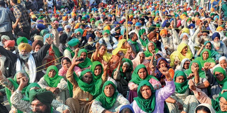 کورونا بحران کے درمیان کسانوں کا دہلی کوچ ،ٹکری بارڈر پر بھیڑ کی تیاری