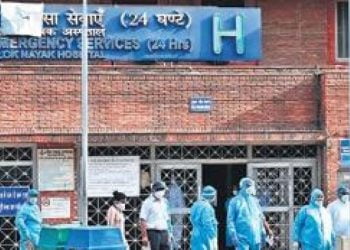 دہلی کے ایل این جے پی اسپتال میں آئی سی یو بیڈ کی شدید قلت