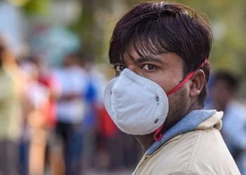 اب وقت آگیا ہے کہ گھر میں بھی ماسک پہنیں:سرکار