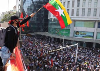 میانمار کے چھ ارکان پارلیمان نے بھی بھارت میں پناہ لے رکھی ہے