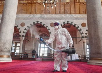 ریاض: کورونا کیسز میں اضافہ، 18مساجد عارضی طور پر بند