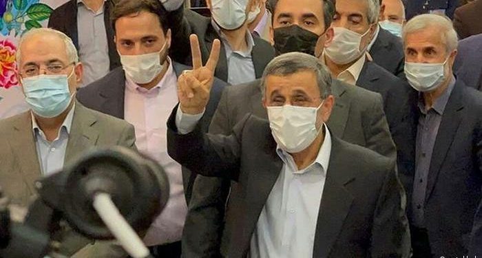 ایران: احمدی نژاد صدارتی انتخاب کی دوڑ میں شامل