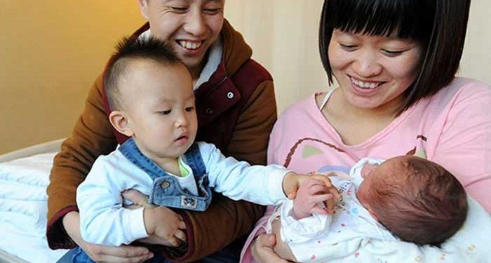 چین کی پالیسی تبدیل،3 بچوں کی اجازت دینے کا اعلان
