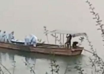 کورونا: مدھیہ پردیش کی ندیاں بھی لاشیں اگلنے لگیں