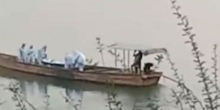کورونا: مدھیہ پردیش کی ندیاں بھی لاشیں اگلنے لگیں