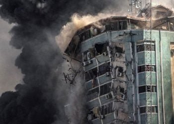 نہتے فلسطینیوں پر اسرائیلی فوج کی فائرنگ، متعدد شہید،سیکڑوں زخمی