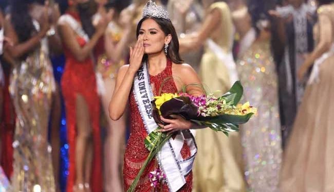میکسیکو کی اینڈریا میزا نے جیتا مس یونیورس کا خطاب