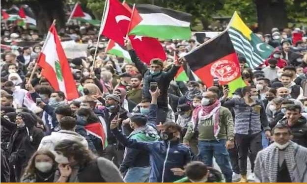فلسطینیوں کے قتل عام پر احتجاج کا سلسلہ دنیا بھر میں پھیل گیا