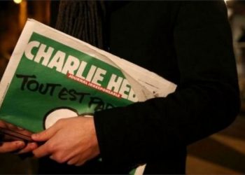 اب شارلی ہوبدے نے 33کروڑ دیوتاؤں کا اڑایا مذاق