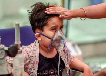 خطرے کی گھنٹی!کرناٹک میں 20ہزار بچے کورونا کی گرفت میں