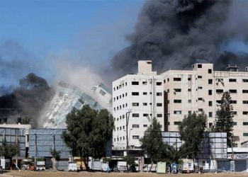 اسرائیلی حملے میں تباہ میڈیا بلڈنگ کا مالک عالمی عدالت پہنچ گیا