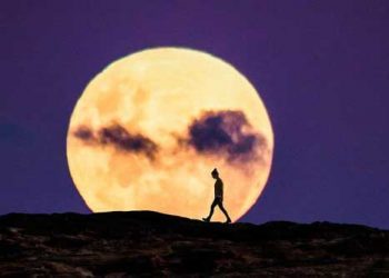 مکمل چاند گہن 26مئی کو ،ملک کے بعض علاقوں میں آئے گا نظر