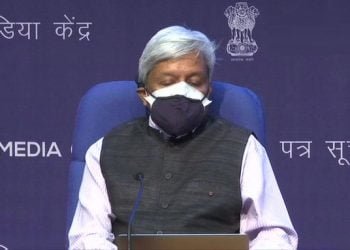 تیاری ضروری ! کورونا کی تیسری لہر آنا طے:وجے راگھون