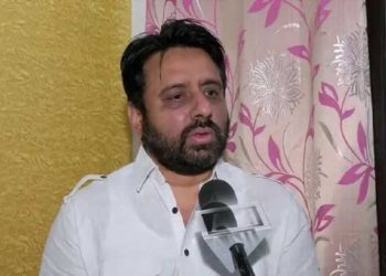 عمر گوتم اور مفتی جہانگیر کی گرفتاری غیر آئینی قدم: امانت اللہ خاں