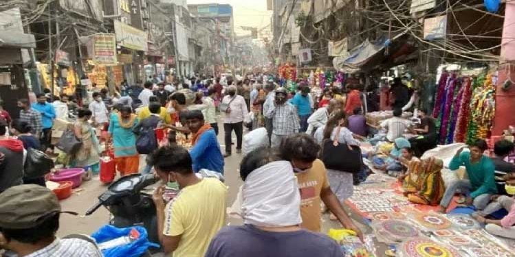 دہلی میں کووڈ پروٹوکول تار -تار: ہائی کورٹ کے تبصرہ کے بعد تاجروں میں گھبراہٹ