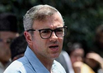Omar Abdullah meeting Nowgam blast victims