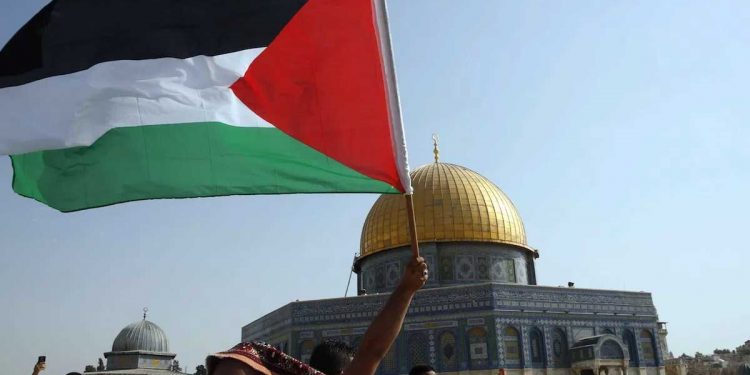 بیت المقدس میں فلسطینی جھنڈا بنانا جرم ، بچہ گرفتار