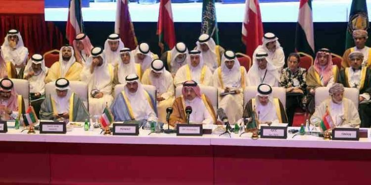 عرب اتنے بے اختیار کیوں؟