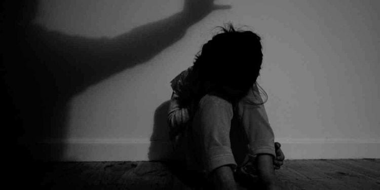 بچوں پہ تشدد نہ کریں