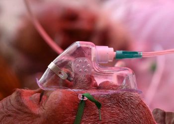 کورونا کے مریضوں میں آکسیجن کی سطح کم کیوں ہو جاتی ہے؟