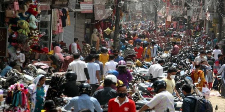 ڈاکٹروں نے کیوں کہا، دہلی میں پھر کورونا کی بھیانک لہر کا خطرہ
