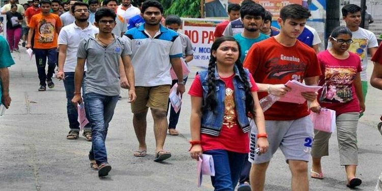 اے ایم یو ، ڈی یو اور جے این یو ودیگر نیورسٹیز کیلئے کامن انٹرنس ٹیسٹ شروع ہوسکتا  ہے