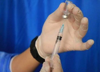 کورونا ویکسین نہ لگانے پر موبائل سم کارڈ لاک ہوں گے!