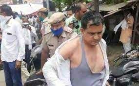 راجستھان:بی جے پی لیڈر کیلاش میگھوال پر کسانوں کا حملہ ، کپڑے پھاڑدئے