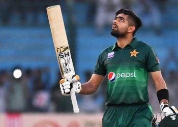 بابر اعظم کی ایک اننگز، ریکارڈ کے انبار لگ گئے