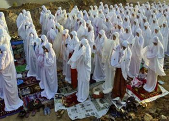 یونان: پہلی دفعہ نمازِ عید میں خواتین کی شرکت